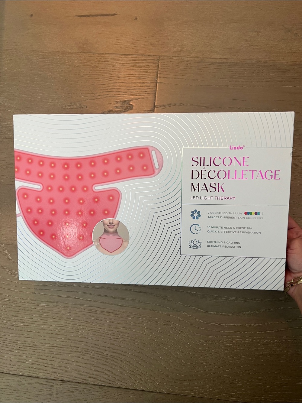 Silicone Décolletage Mask - Pink LED Light Therapy